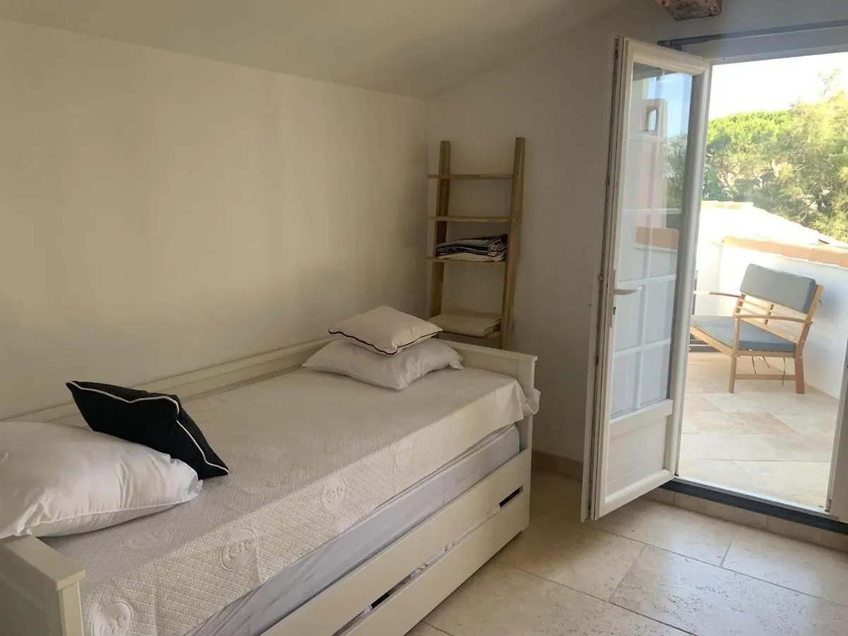 Apartment Appartement Domaine Du Soleil Couchant Saintes-Maries-de-La-Mer